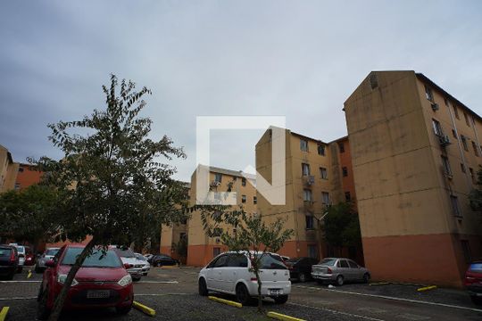 Apartamento à venda com 2 quartos, 40m² em Mário Quintana, Porto Alegre