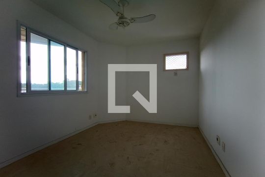 Quarto 1 de apartamento para alugar com 2 quartos, 72m² em Freguesia (jacarepaguá), Rio de Janeiro