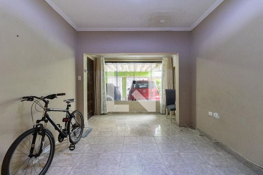 Sala de casa à venda com 5 quartos, 232m² em Jardim da Saúde, São Paulo