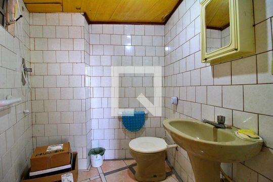 Banheiro 2 de casa à venda com 4 quartos, 266m² em Vila Valparaíso, Santo André
