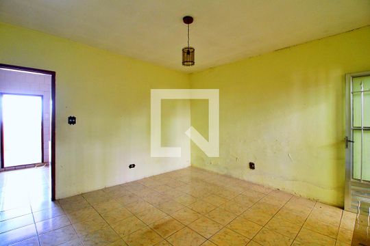 Sala 2 de casa à venda com 4 quartos, 266m² em Vila Valparaíso, Santo André