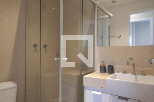 Banheiro de apartamento à venda com 2 quartos, 62m² em Consolação, São Paulo