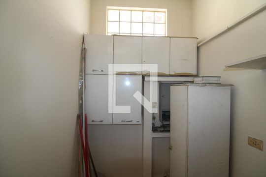 Área de Serviço de casa para alugar com 2 quartos, 98m² em Vila Constança, São Paulo