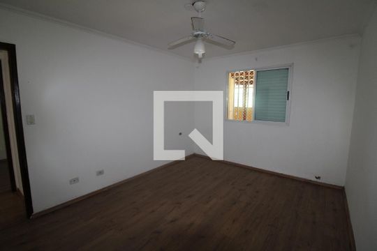 Quarto 1 de casa para alugar com 2 quartos, 98m² em Vila Constança, São Paulo