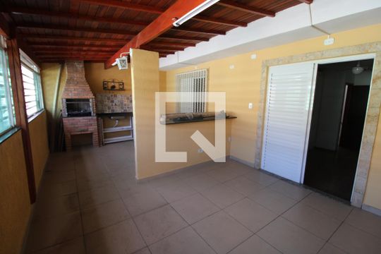 Área de Serviço de casa para alugar com 2 quartos, 98m² em Vila Constança, São Paulo