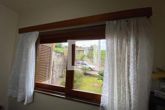 Janela do Quarto 3 de casa à venda com 3 quartos, 180m² em Rincão, Novo Hamburgo