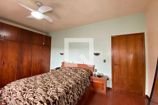 Quarto 1 de casa à venda com 3 quartos, 180m² em Rincão, Novo Hamburgo