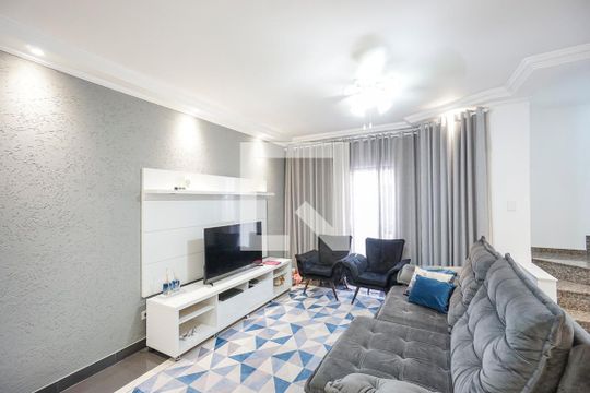 Sala de casa de condomínio à venda com 3 quartos, 150m² em Vila Invernada, São Paulo
