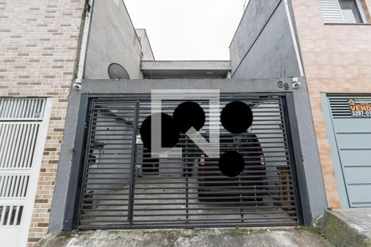 Fachada de casa à venda com 3 quartos, 112m² em Vila Aricanduva, São Paulo