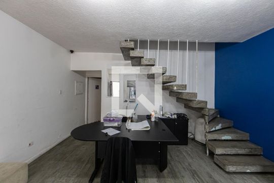 Casa à venda com 3 quartos, 112m² em Vila Aricanduva, São Paulo