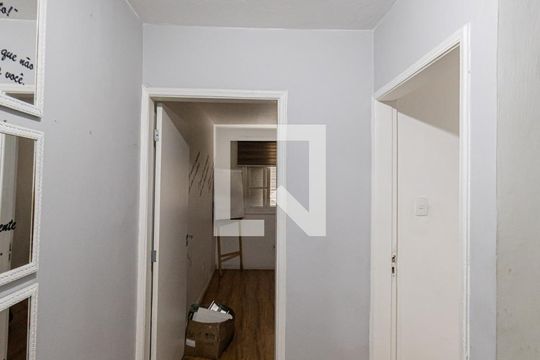 Corredor de casa à venda com 3 quartos, 112m² em Vila Aricanduva, São Paulo