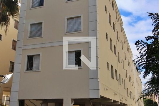 Fachada do bloco de apartamento para alugar com 2 quartos, 50m² em Vila Industrial, Campinas