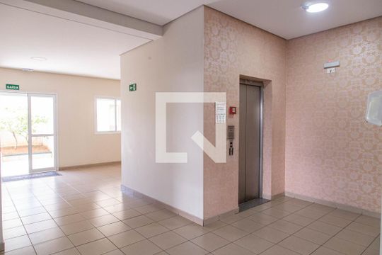 Hall de Entrada de apartamento à venda com 3 quartos, 68m² em Maranhão, São Paulo