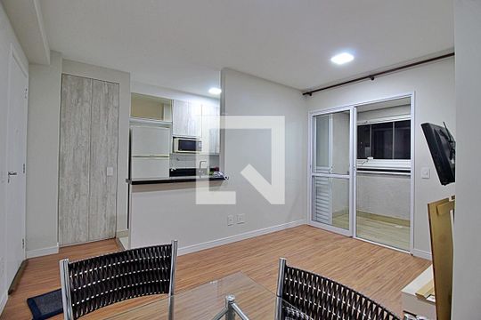 Sala de apartamento para alugar com 2 quartos, 54m² em Jardim Pedroso, Mauá