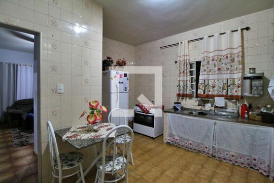 Cozinha de casa à venda com 3 quartos, 137m² em Vila Lemos, Campinas