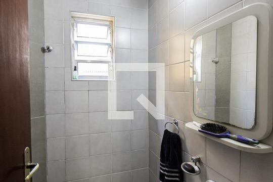 Lavabo de casa à venda com 3 quartos, 165m² em Vila Carrão, São Paulo