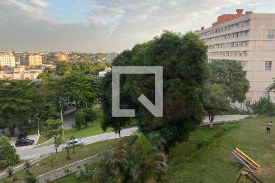 Vista do Quarto 2 de apartamento à venda com 2 quartos, 55m² em Taquara, Rio de Janeiro