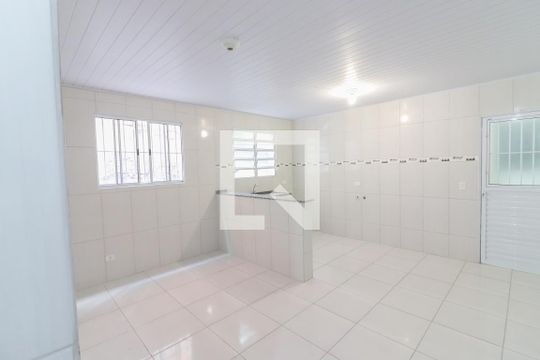 Sala / Cozinha de kitnet/studio para alugar com 1 quarto, 40m² em Jaguaré, São Paulo