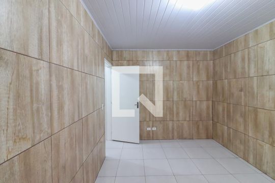 Quarto de kitnet/studio para alugar com 1 quarto, 40m² em Jaguaré, São Paulo