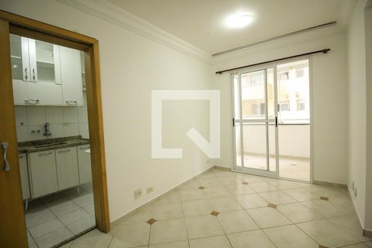 Sala de apartamento para alugar com 3 quartos, 67m² em Jardim das Laranjeiras, São Paulo