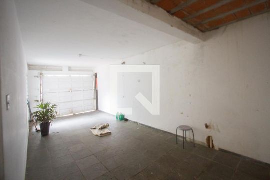 Garagem de casa à venda com 3 quartos, 260m² em Vila Cordeiro, São Paulo