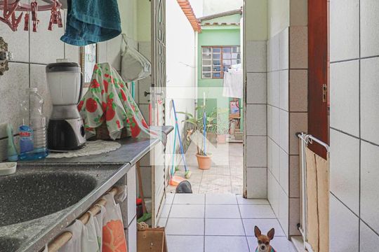 Casa 1 - Área de Serviço de casa à venda com 4 quartos, 450m² em Sagrada Família, Belo Horizonte