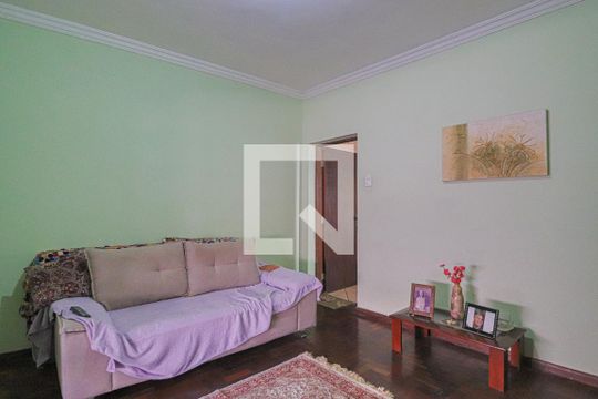 Casa 1 - Sala de casa à venda com 4 quartos, 450m² em Sagrada Família, Belo Horizonte