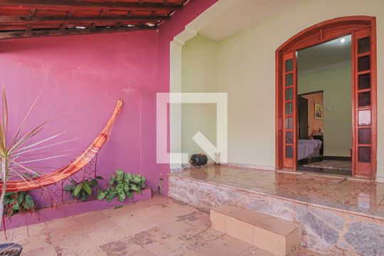 Casa 1 - Varanda da Sala de casa à venda com 4 quartos, 450m² em Sagrada Família, Belo Horizonte