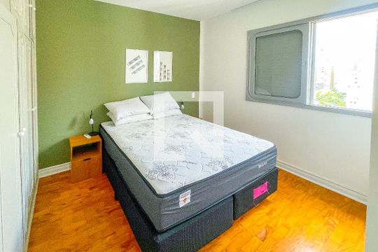 Suíte  de apartamento para alugar com 3 quartos, 100m² em Jardim Paulista, São Paulo
