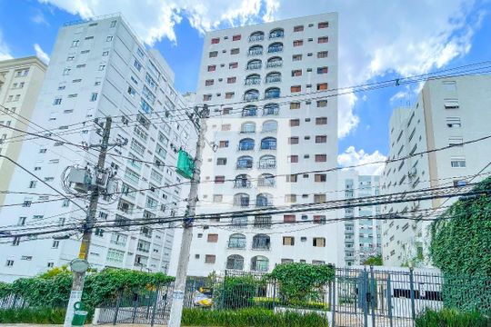 Fachada de apartamento para alugar com 3 quartos, 100m² em Jardim Paulista, São Paulo