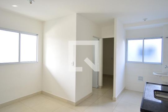 Sala/Cozinha de kitnet/studio para alugar com 1 quarto, 34m² em Alto da Mooca, São Paulo