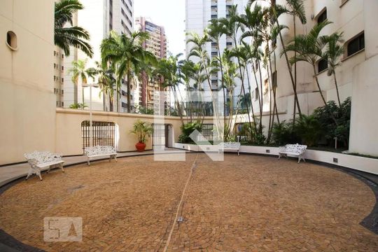 Área comum de apartamento para alugar com 4 quartos, 220m² em Moema, São Paulo