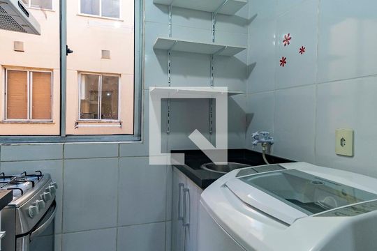 Área de Serviço de apartamento para alugar com 2 quartos, 40m² em Protásio Alves, Porto Alegre