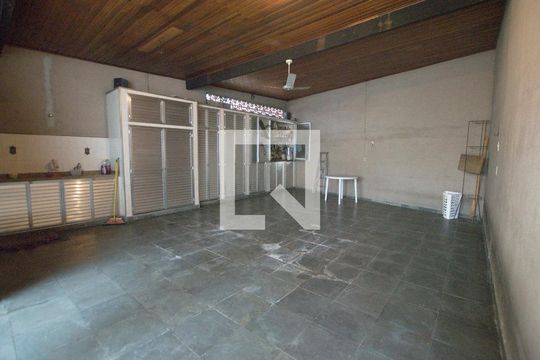 Salão e churrasqueira de casa à venda com 3 quartos, 178m² em Sacomã, São Paulo