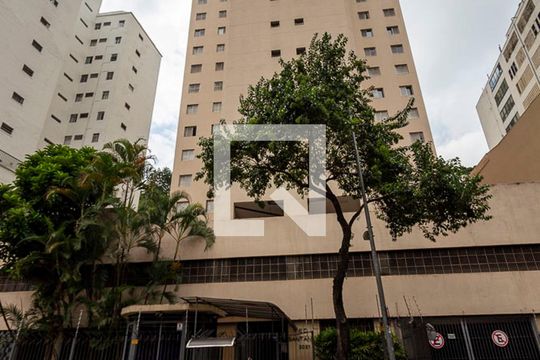 Fachada de apartamento para alugar com 2 quartos, 51m² em Bela Vista, São Paulo