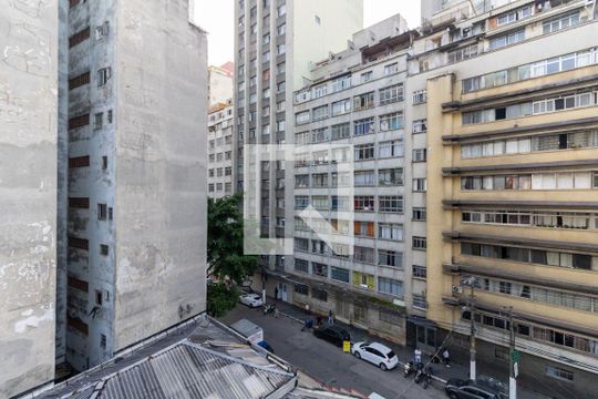 Vista do Quarto  de apartamento para alugar com 1 quarto, 45m² em Liberdade, São Paulo