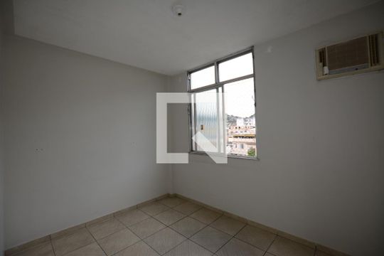 Quarto 1 de apartamento para alugar com 2 quartos, 48m² em Madureira, Rio de Janeiro