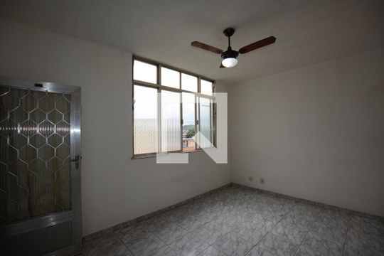 Sala de apartamento para alugar com 2 quartos, 48m² em Madureira, Rio de Janeiro