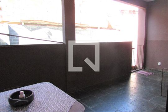 Vista do quarto 2 de casa à venda com 4 quartos, 160m² em Campo Grande, Rio de Janeiro