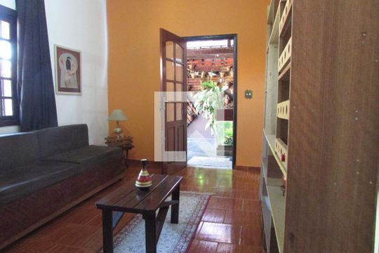Sala de casa à venda com 4 quartos, 160m² em Campo Grande, Rio de Janeiro