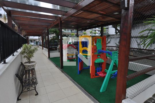 Brinquedos de apartamento para alugar com 3 quartos, 64m² em Barra da Tijuca, Rio de Janeiro