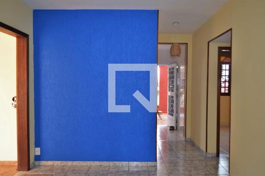 Sala de casa de condomínio à venda com 5 quartos, 170m² em Taquara, Rio de Janeiro
