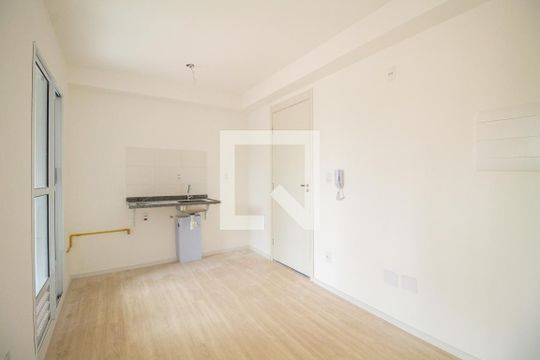 Sala de apartamento para alugar com 2 quartos, 31m² em Vila Monumento, São Paulo