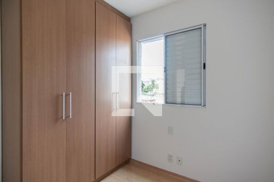 Quarto de apartamento para alugar com 2 quartos, 55m² em Vila Aurora (zona Norte), São Paulo