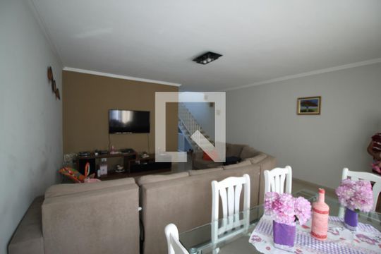 Sala de casa à venda com 3 quartos, 171m² em Interlagos, São Paulo