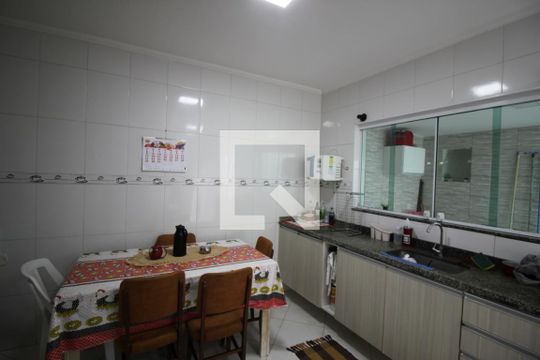 Cozinha de casa à venda com 3 quartos, 171m² em Interlagos, São Paulo