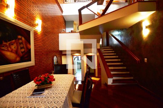 Sala de Jantar de casa de condomínio à venda com 3 quartos, 363m² em Cristal, Porto Alegre