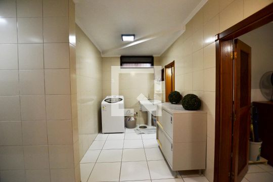 Área de Serviço de casa de condomínio à venda com 3 quartos, 363m² em Cristal, Porto Alegre