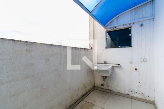 Área de serviço de casa para alugar com 3 quartos, 196m² em Jardim Alpes de Sorocaba, Sorocaba