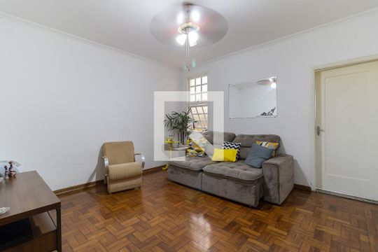 Sala de casa à venda com 3 quartos, 200m² em Cambuci, São Paulo